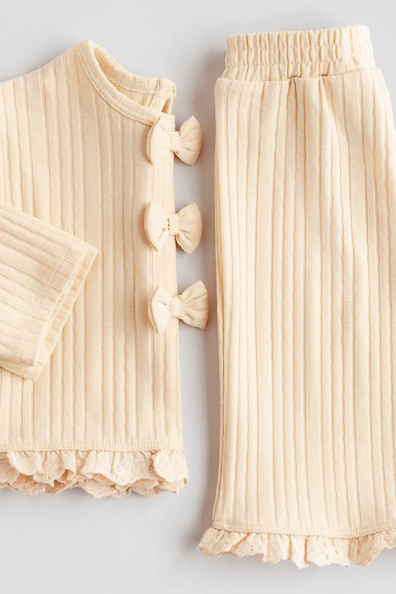 Ensemble 2 pièces en tricot avec boucles