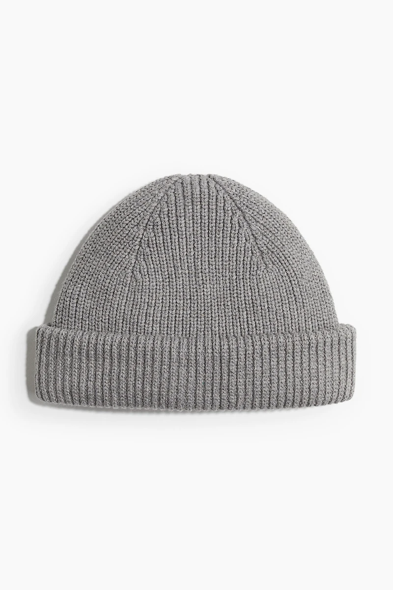 Tuque en tricot côtelé
