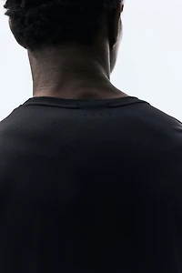 Long-Sleeved Sports Shirt with DryMove™