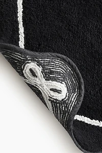 Scalloped-Edge Bath Mat