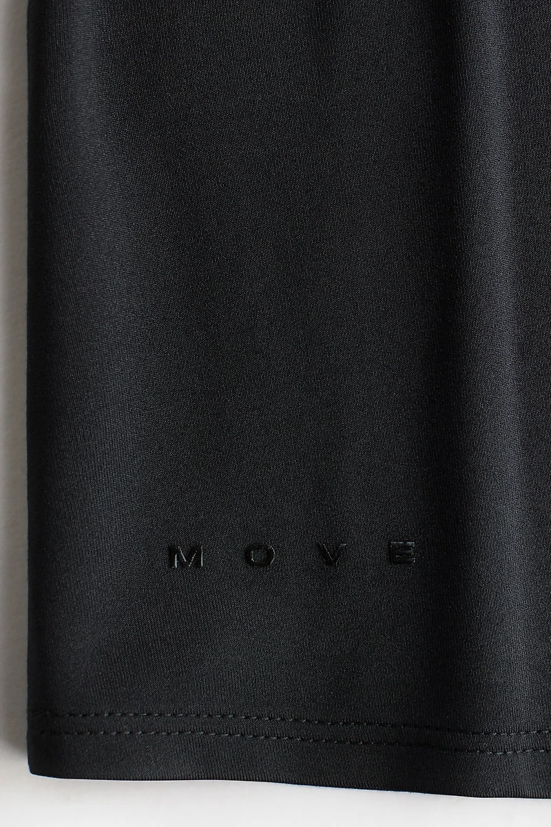 Sports Shirt with DryMove™