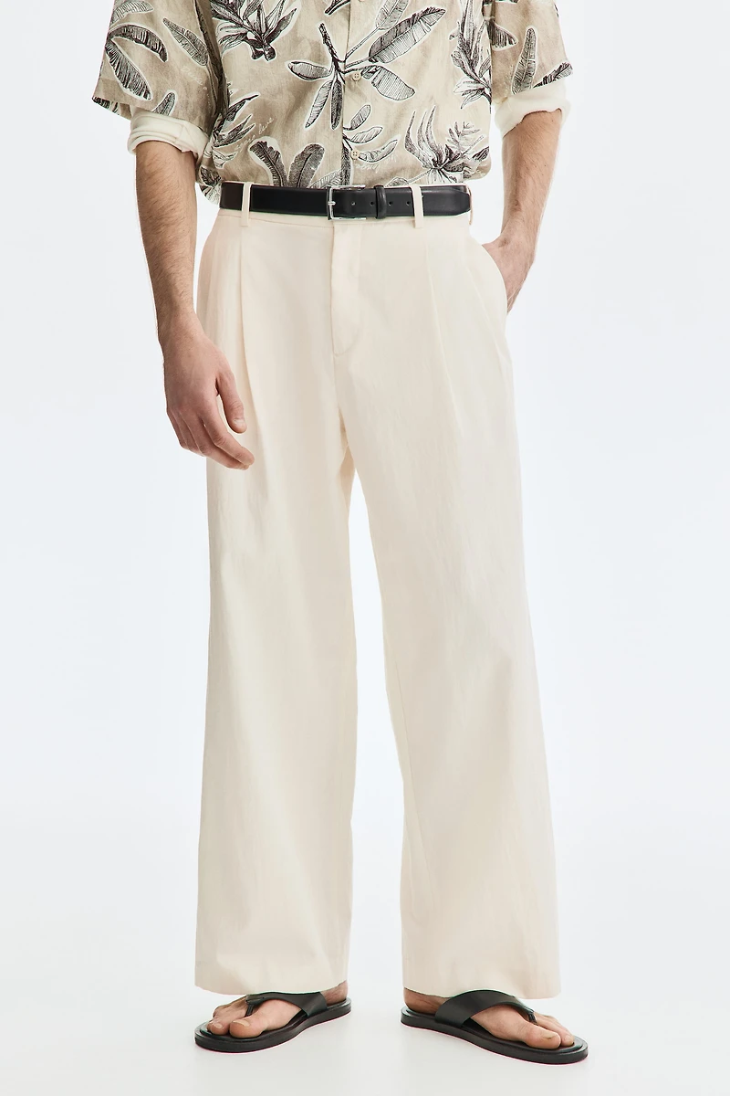 Loose-Fit Wide-Leg Pants