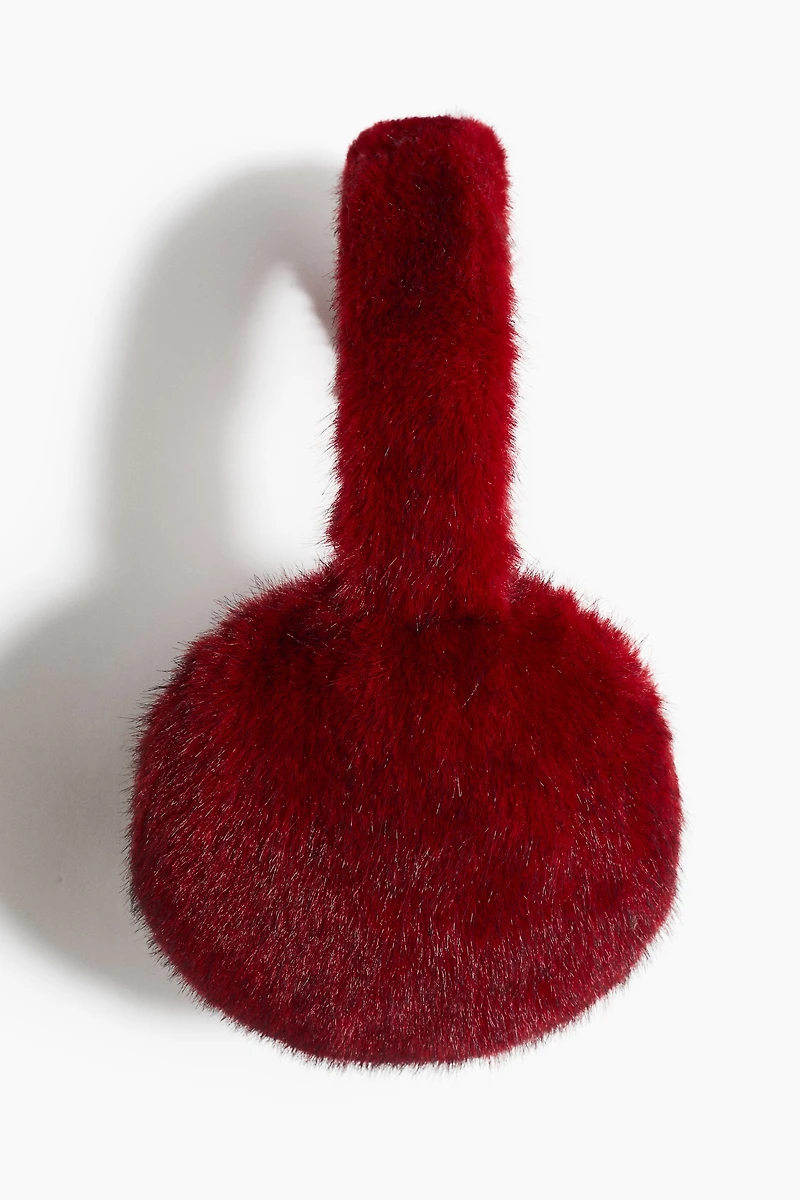 Cache-oreilles duveteux