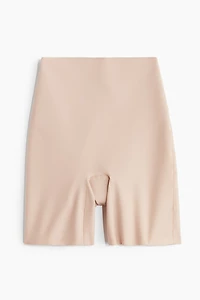 Culotte légèrement gainante