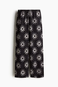 Pants with Drawstring