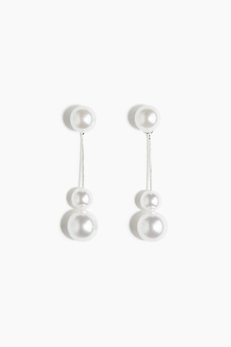 Boucles d'oreilles perles de fantaisie sur chaîne