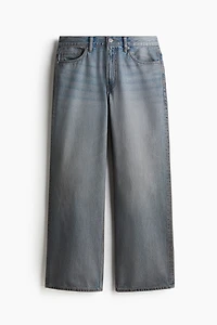 Jean droit et ample taille haute