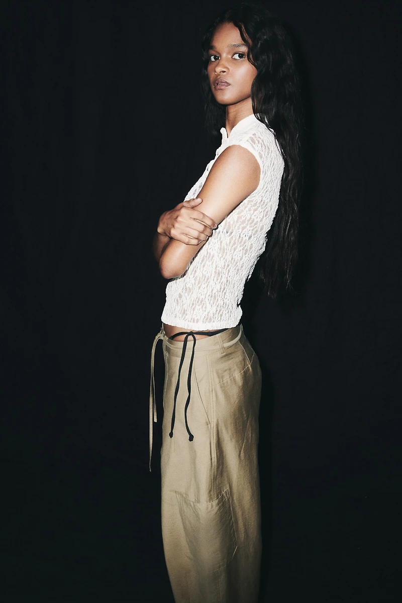 Cap-Sleeved Lace Top