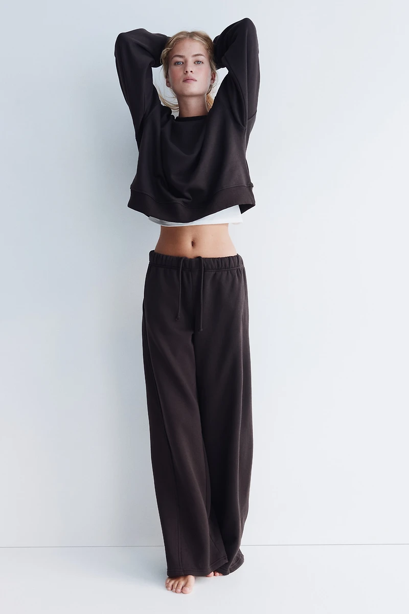 2-Piece Sweatshirt and Joggers Set