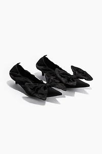 Escarpins avec boucle