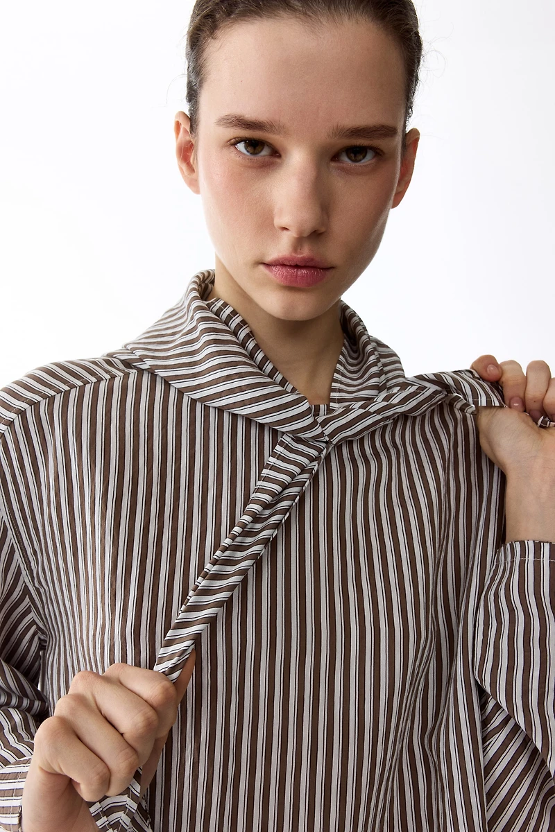 Blouse grande taille avec foulard