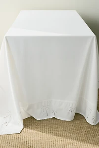Tablecloth with Eyelet Embroidery