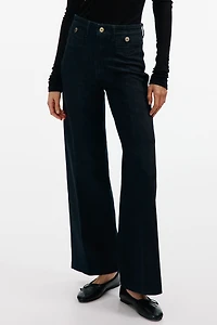 Wide High Waist Ankle Jeans