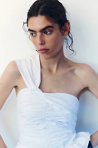 Twist-Detail One-Shoulder Top
