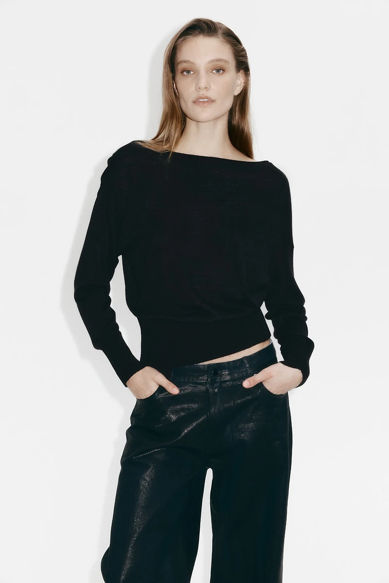 Fine-Knit One-Shoulder Top