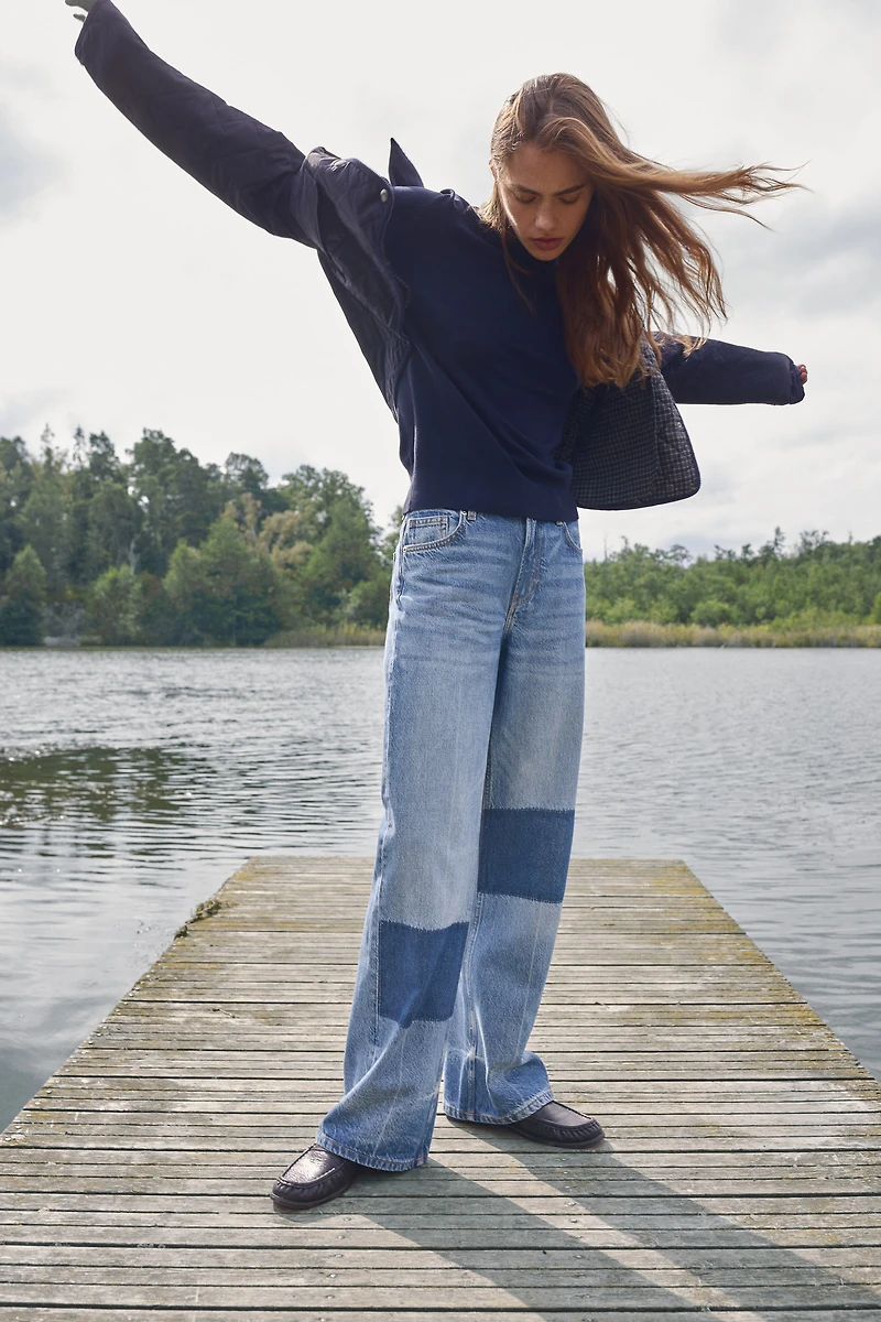 Wide-Leg Ultra High Jeans