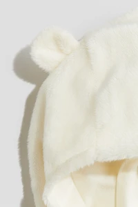 Bonnet béguin en peluche avec oreilles appliquées