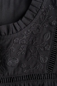 Blouse brodée en coton