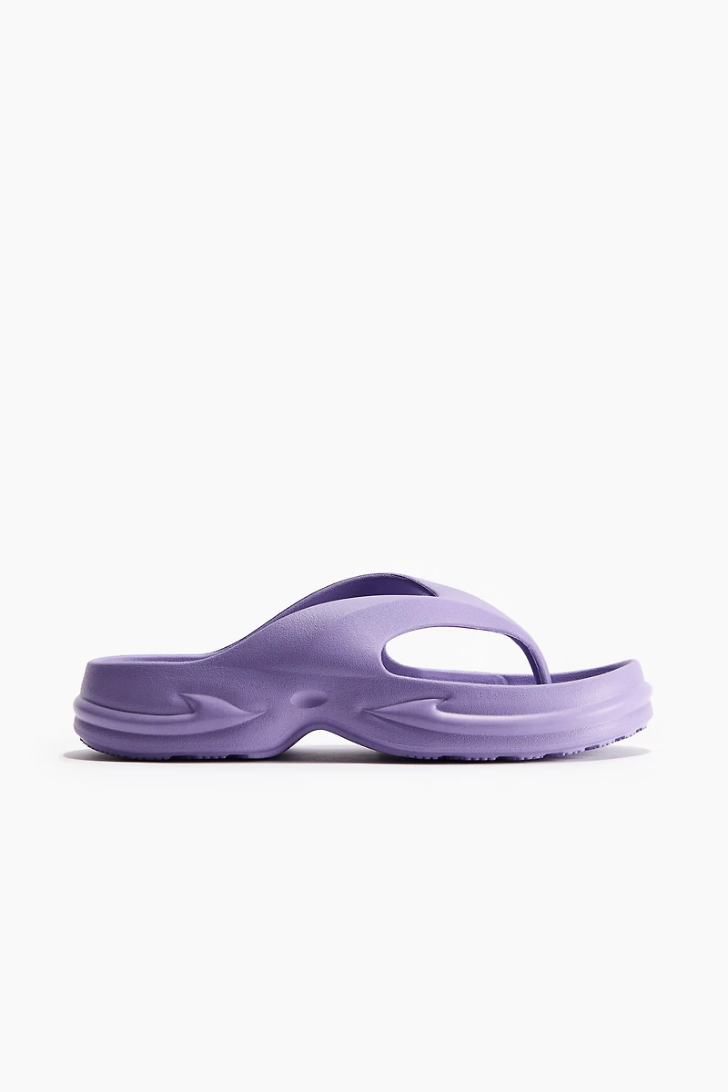 Chunky Flip-Flops