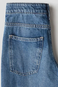 Loose Fit Jeans
