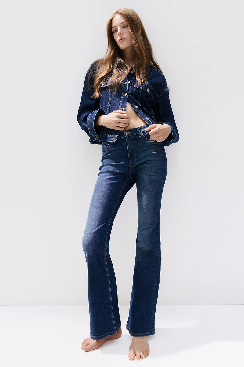Flared High Waist Jeans