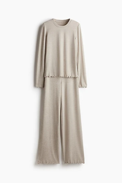 Haut et pantalon de pyjama