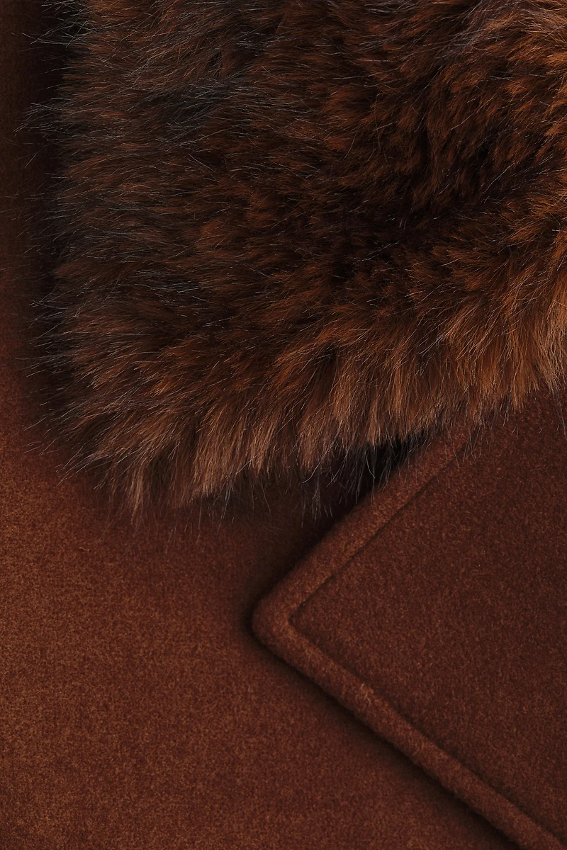 Caban avec col duveteux