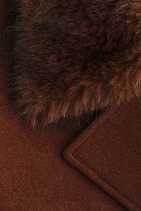 Caban avec col duveteux