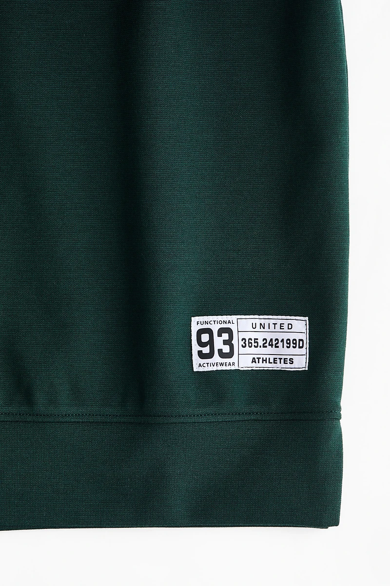 Sleeveless Sports Hoodie and Shorts with DryMove™