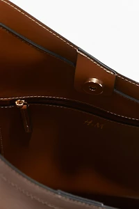 Asymmetric Shopper