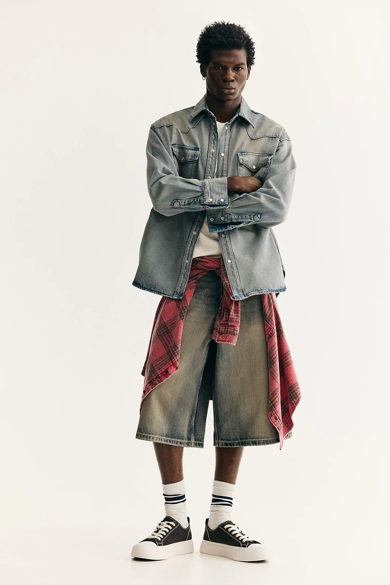 Oversized-Fit Denim Shirt