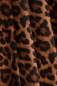 Robe en sergé à taille marquée