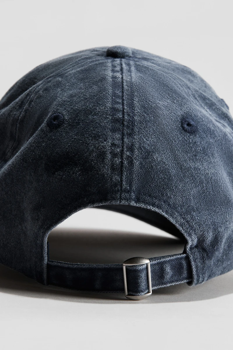 Cotton Twill Cap with Embroidered Motif