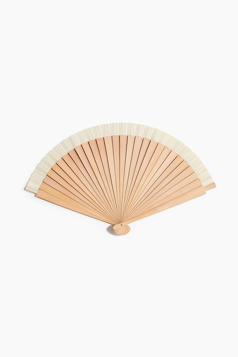 Éventail repliable