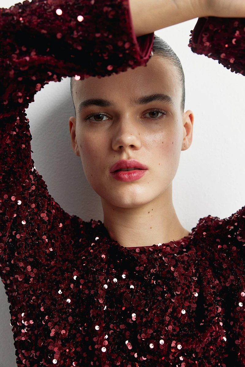 MAMA Sequined Dress with Low-Cut Back