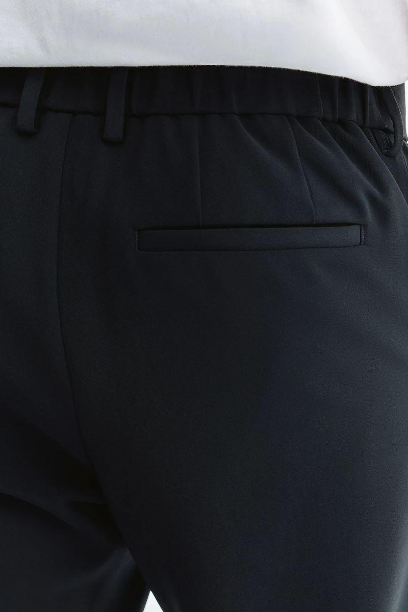 Pantalon chic près du corps