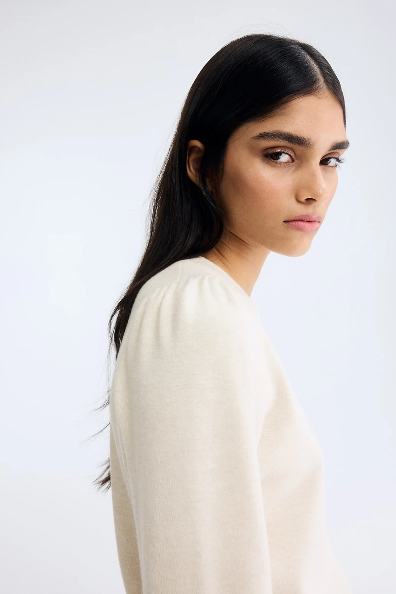 Chandail à manches bouffantes