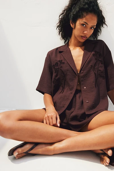 Chemise avec broderie anglaise