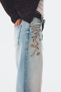 Wide-Leg Ultra High Jeans