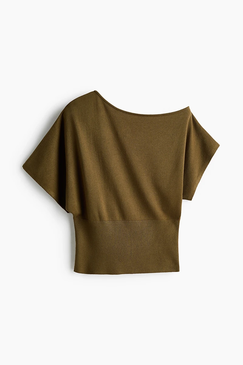 Fine-Knit One-Shoulder Top