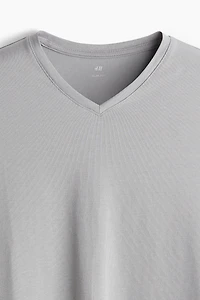 3-pack Slim Fit V-neck T-shirts