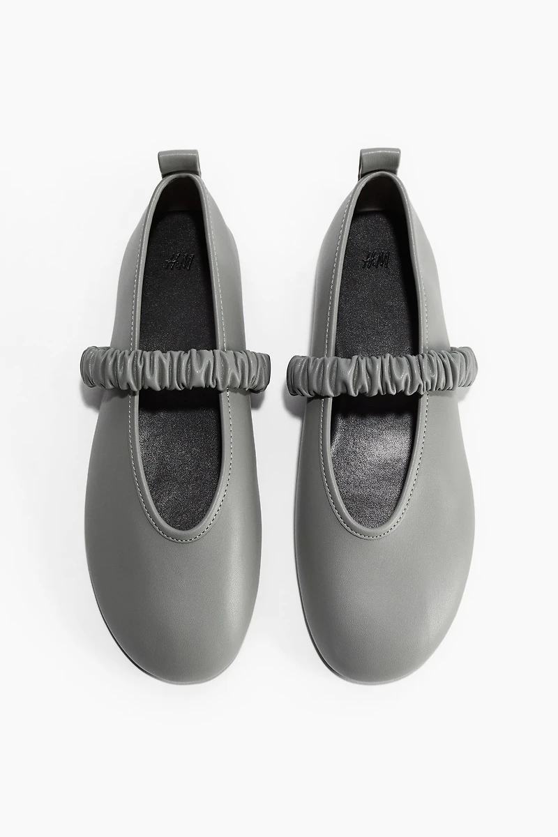 Ballet Flats with Scrunchie Detail