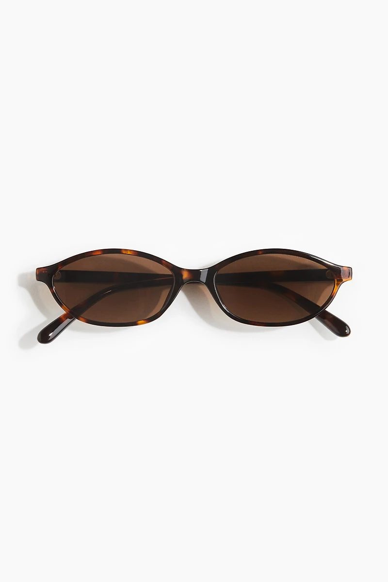Lunettes de soleil ovales