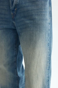 Loose Jeans