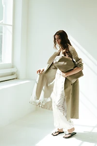 Pantalon ballon avec broderie anglaise