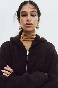 Chandail à fermeture éclair avec capuchon