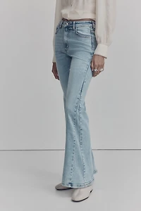 Jean évasé taille haute