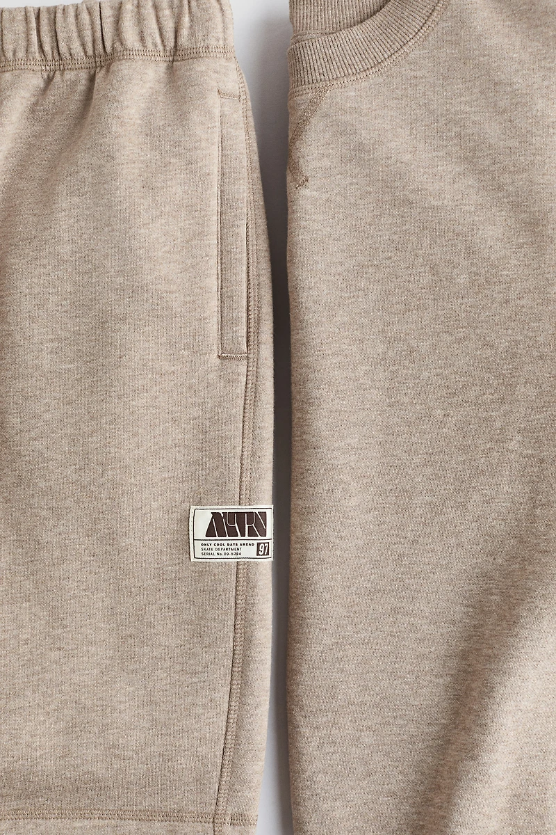 2-Piece Sweatshirt and Sweatshorts Set