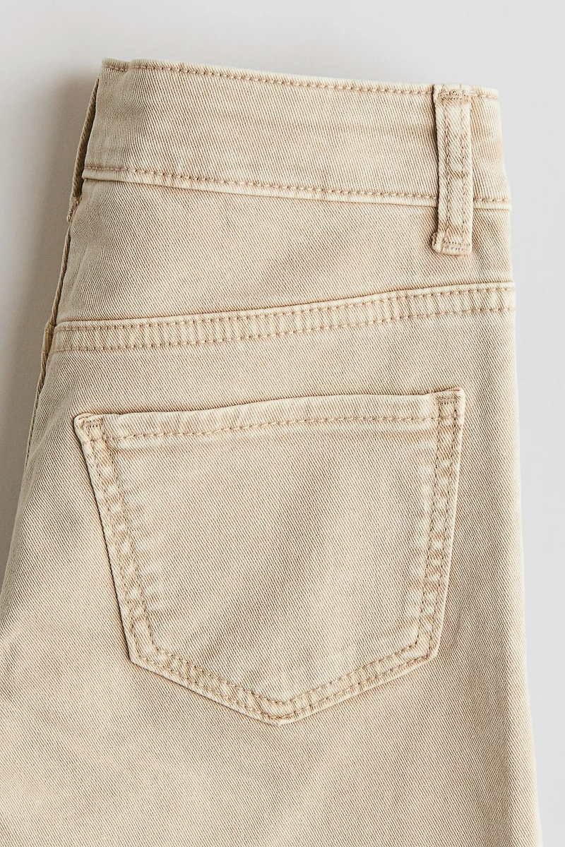 Pantalon à jambes larges en sergé