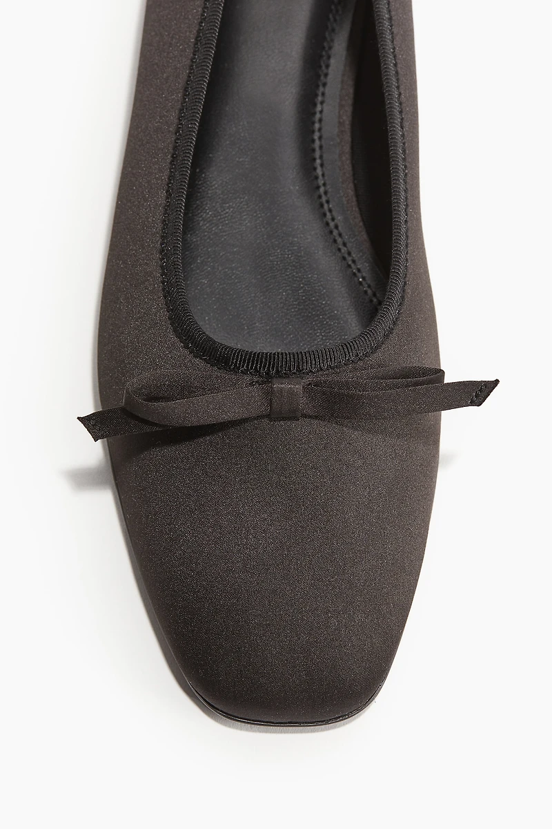 Bow-Detail Ballet Flats